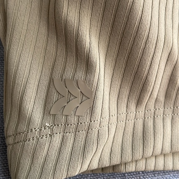 All In Motion Green Longline Sports Bra - Picture 5 of 9